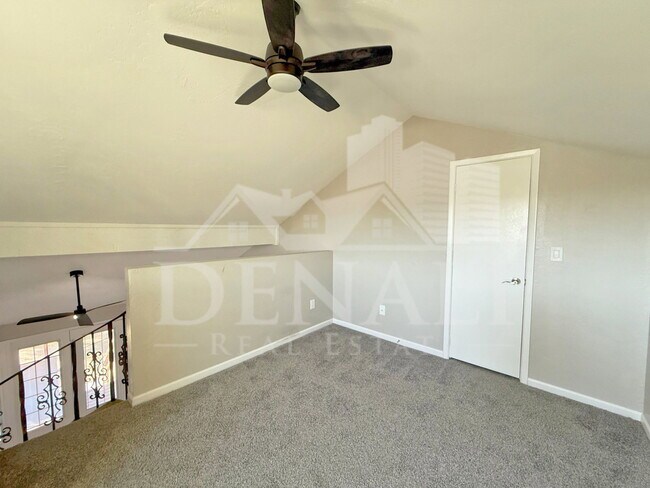 Building Photo - 4901 S Calle Los Cerros Dr
