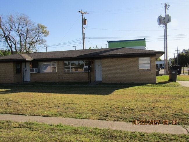 Primary Photo - 2317 NW Bell Ave