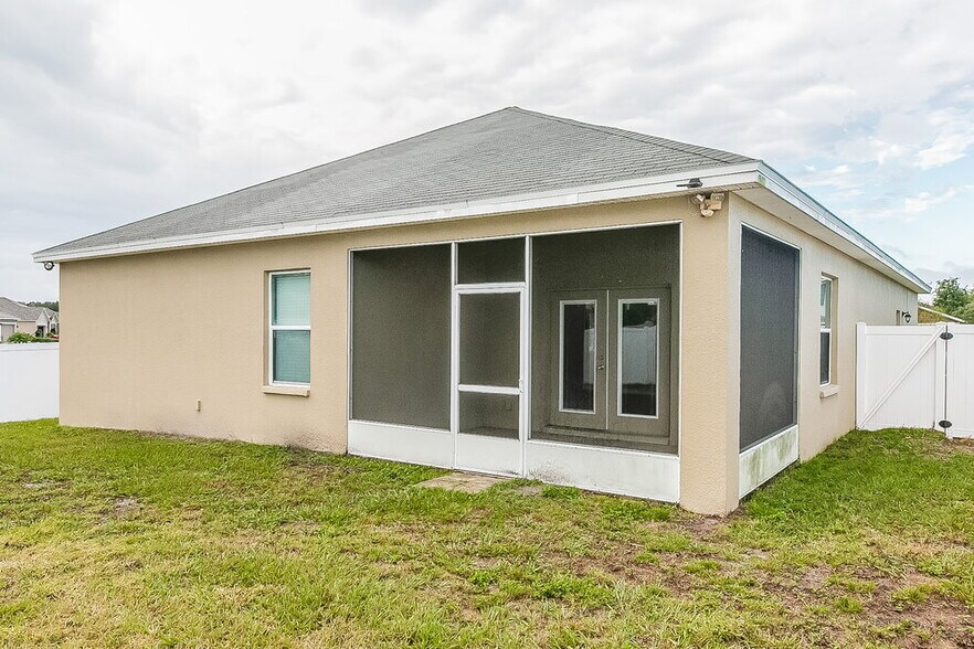 Building Photo - 7012 Brenton Manor Ln
