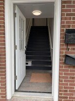 Building Photo - 4822 Kutztown Rd