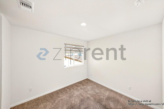 Building Photo - 7651 Heathblossom St