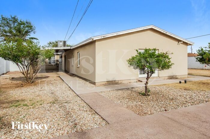 Building Photo - 3402 N 23rd Dr