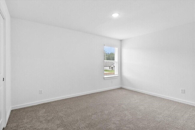 Building Photo - 107 Walnut Hl Ct