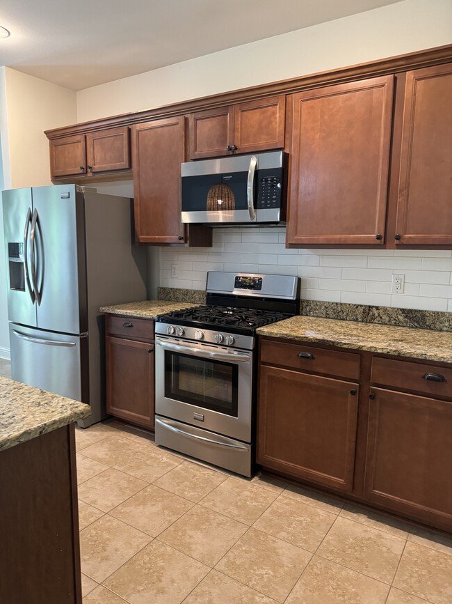 Building Photo - 23295 Mango Dr