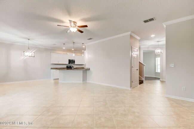 Building Photo - 500 Howland Drive
