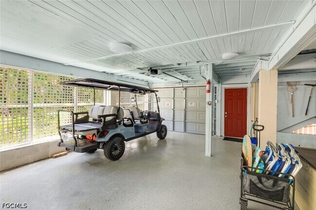 Building Photo - 21580 Indian Bayou Dr