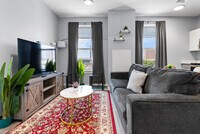 Building Photo - 95 Broadway-SI ID1240348P