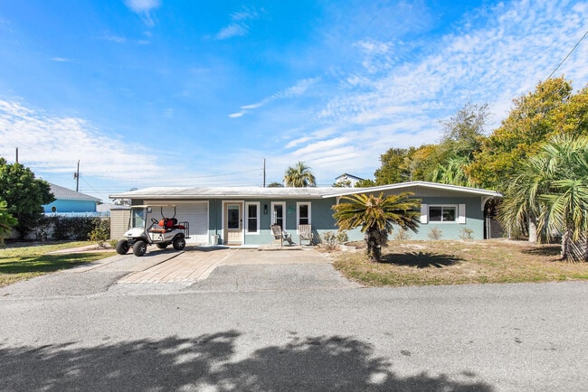 Building Photo - 217 Carol Pl