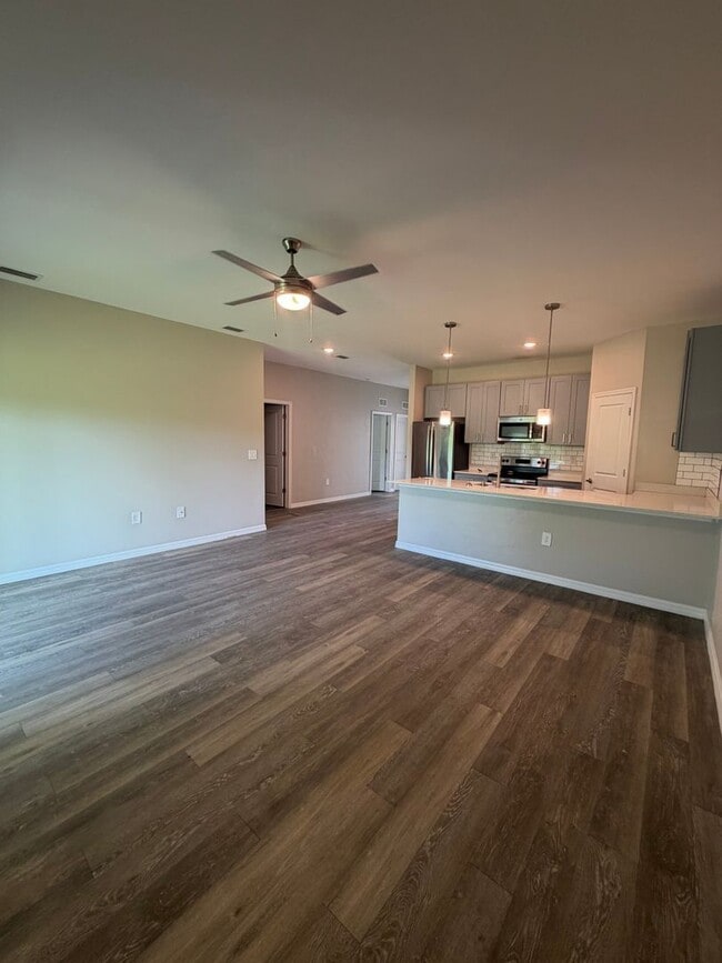 Building Photo - 26315 Explorer Rd