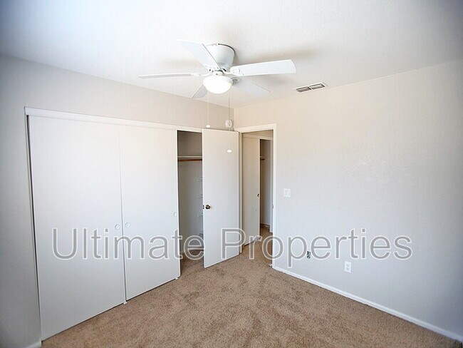 Building Photo - 4611 N 87th Ave