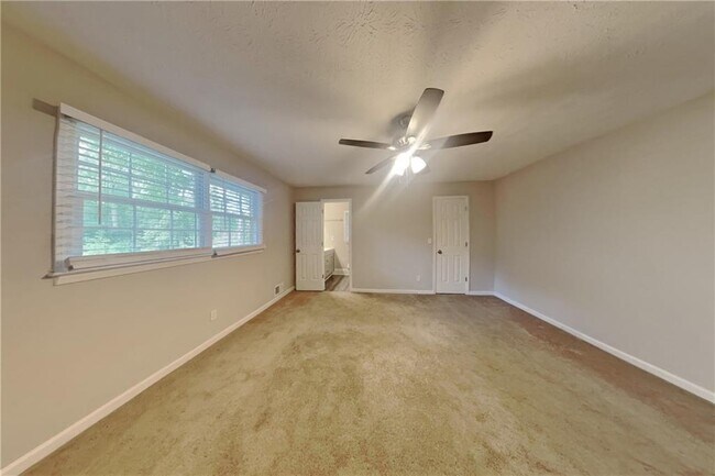 Building Photo - 1681 Jr Trail
