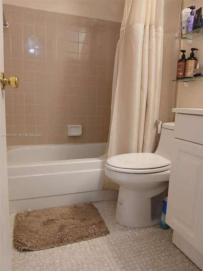 Building Photo - 15659 SW 73rd Cir Terrace