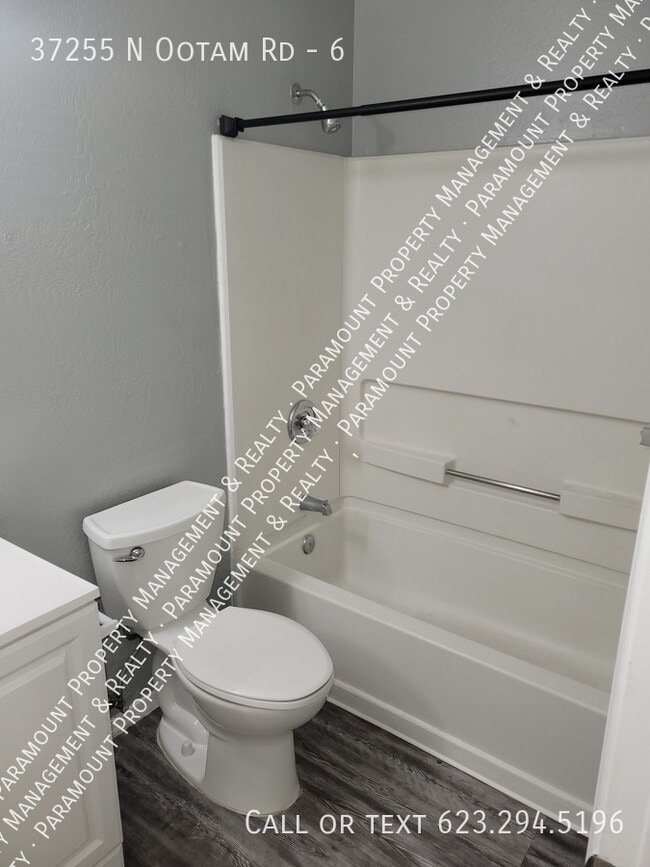 Building Photo - 37255 N Ootam Rd