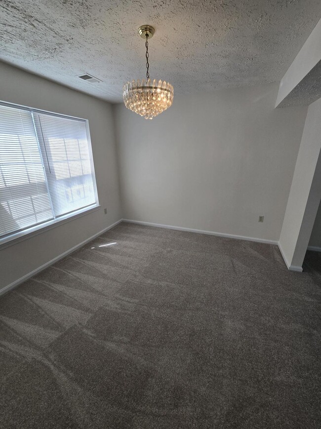 Building Photo - 4054 Cottontop Ct