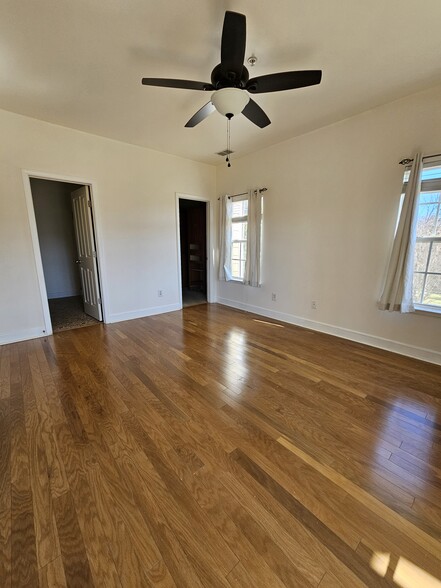 Master Bedroom - 8401 Callabee Way