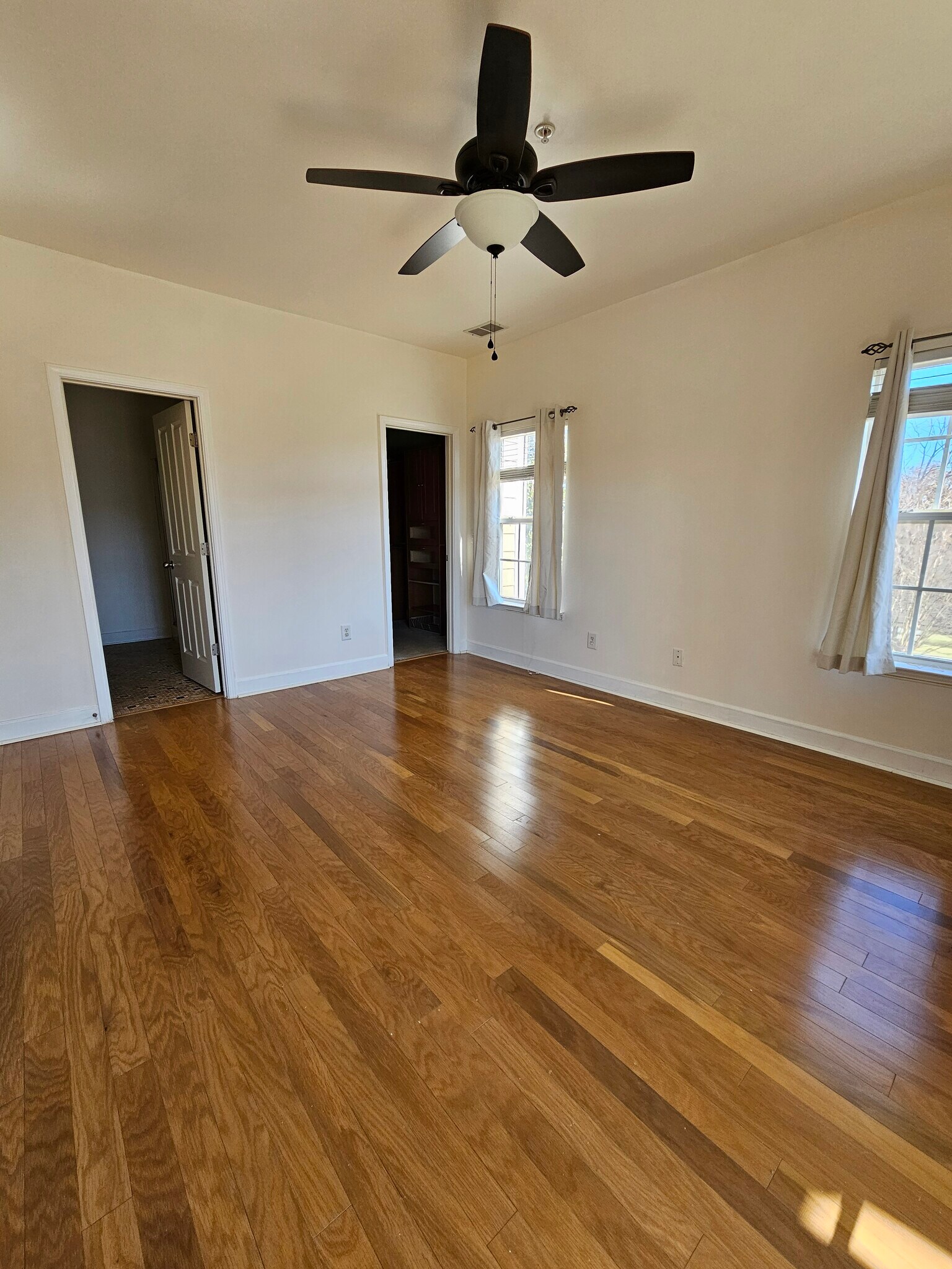 Master Bedroom - 8401 Callabee Way