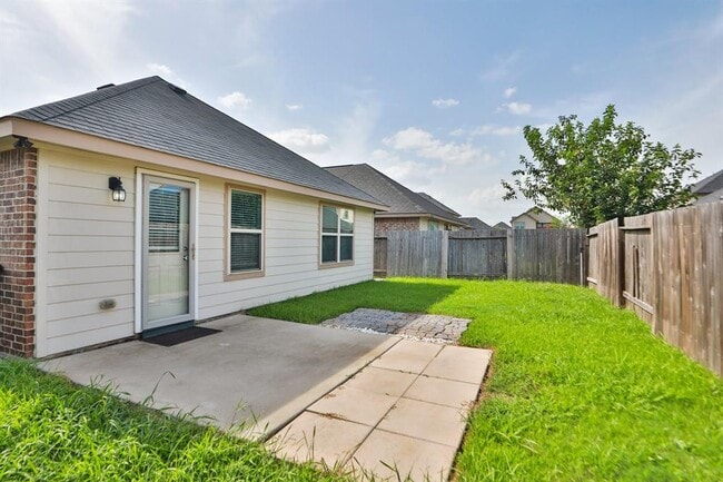 Building Photo - 12121 City Trek Ln
