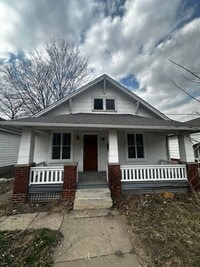 Building Photo - 1820 S 12th St
