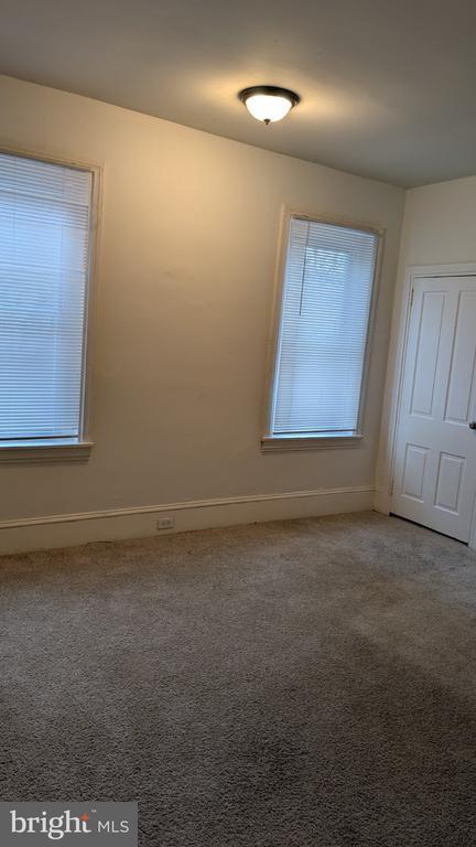 Building Photo - 244 Minor St