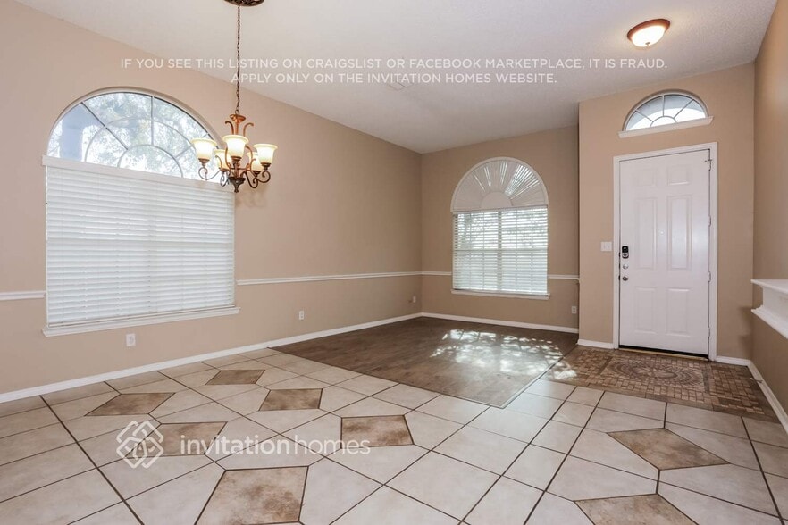 Building Photo - 1313 Sheffield Dr