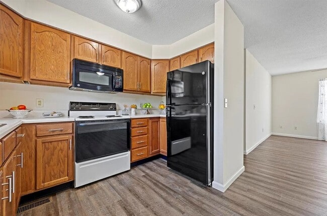 Building Photo - 3 Bedroom Apartment For Rent in Troy, MO