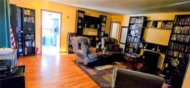 Building Photo - 10551 Karmont Ave