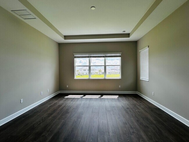 Building Photo - 5468 Pecan Dr