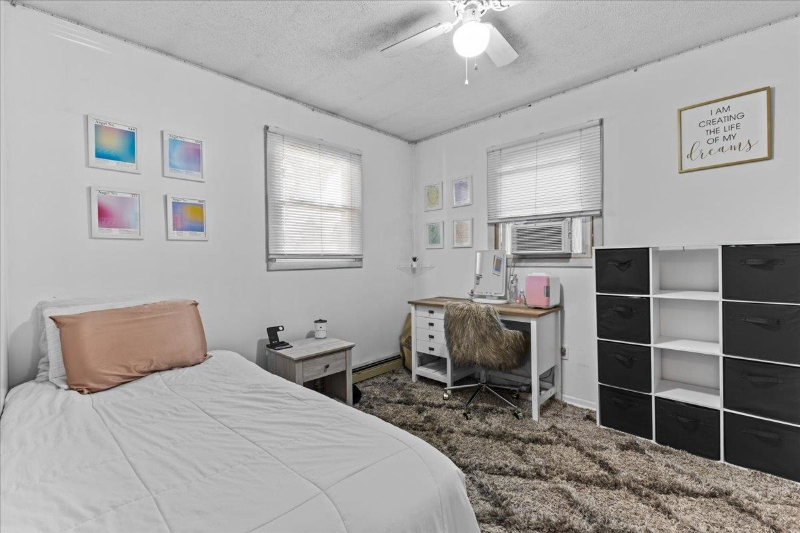 Building Photo - 105 Gazo Ave