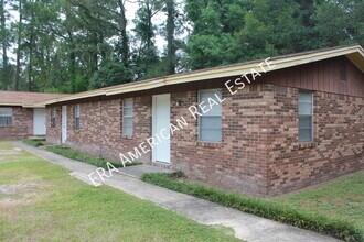 Building Photo - 74 2nd Ave