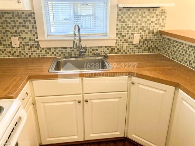 Building Photo - 1 br, 1 bath House - 203 West Lobit Street -