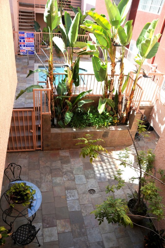Building Photo - 8108 Langdon Ave