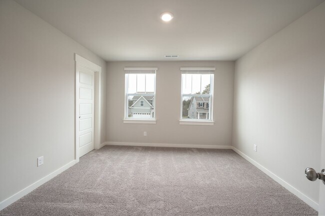 Building Photo - **BE THE LUCKY ONE TO LIVE IN THIS BEAUTIFUL HOME IN THE DESIRABLE SAWGRASS NEIGHBORHOOD IN SPRIN...