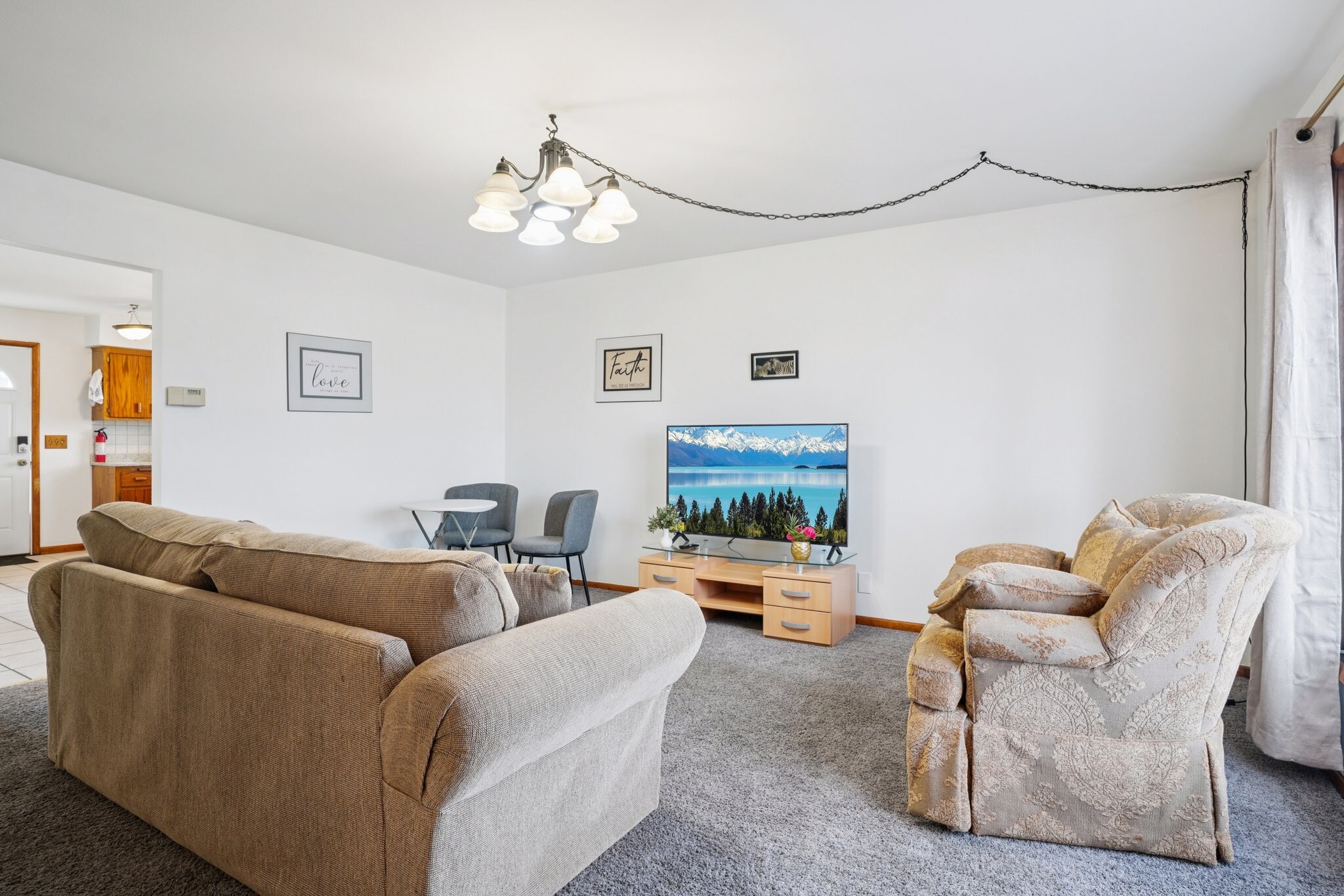 Building Photo - 10785 W Appleton Ave