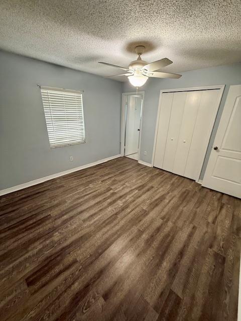 Building Photo - 11 Hemlock Circle Ter