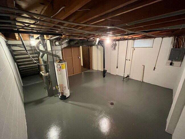 Basement - 3197 Cedar Grove Pl S