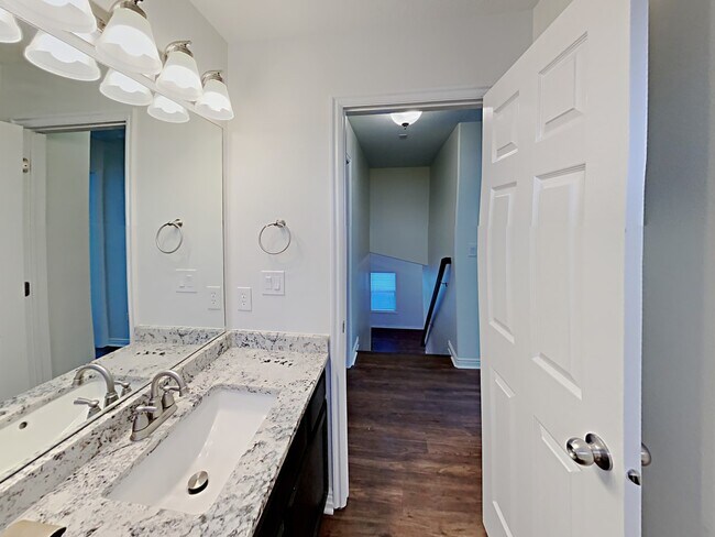 Building Photo - 7898 Cochise Way