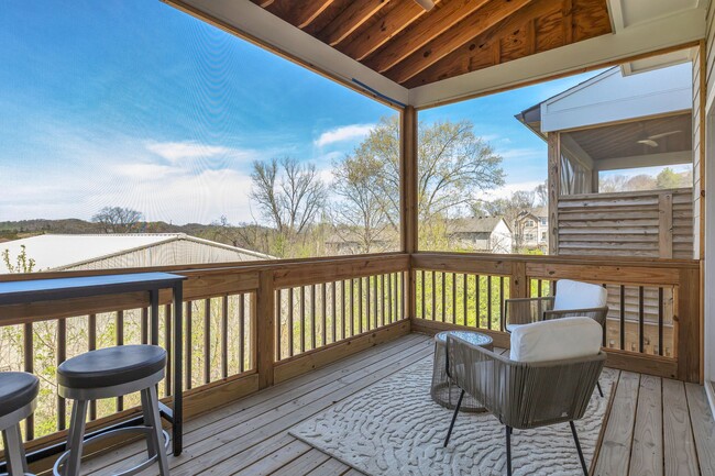 Building Photo - 253 Stonecrest Cir