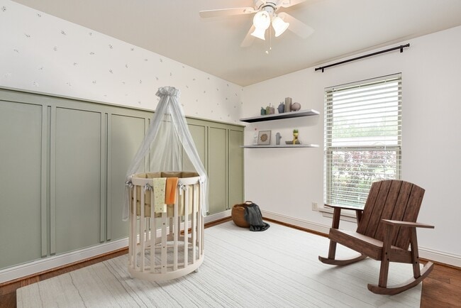 Building Photo - 5815 Dryad Dr