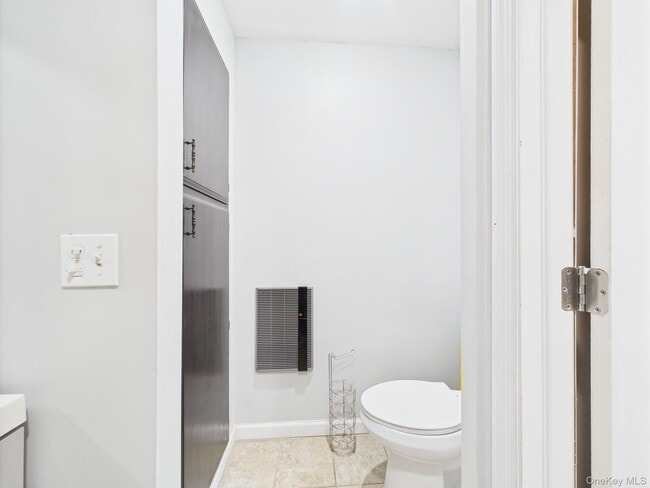Building Photo - 2444 NY-52