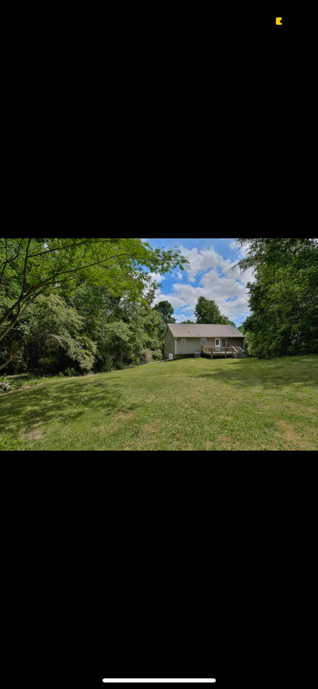 Building Photo - 2188 Davis Ridge Rd