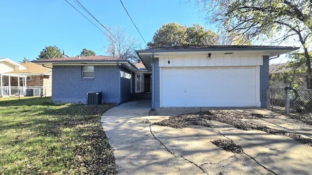 Building Photo - 5429 Dazzle Dr