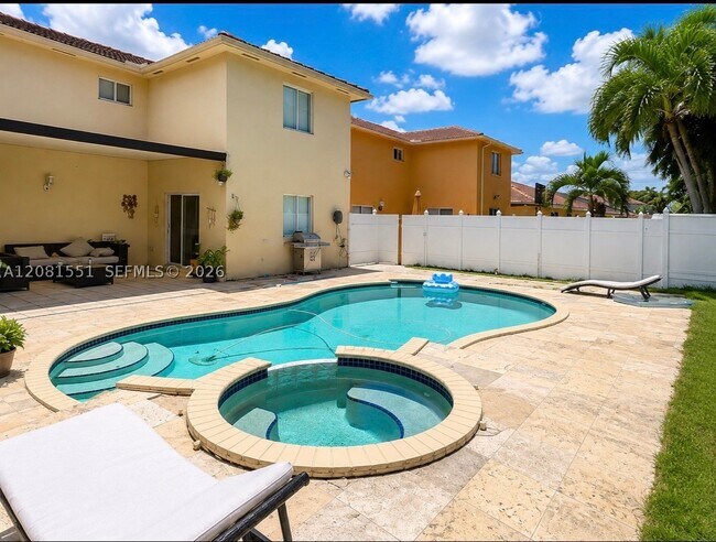 Building Photo - 7983 NW 186th Terrace
