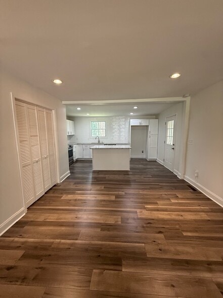 Building Photo - 4334 Winters Chapel Rd