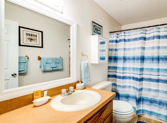 Building Photo - 20126 Suncrest Dr