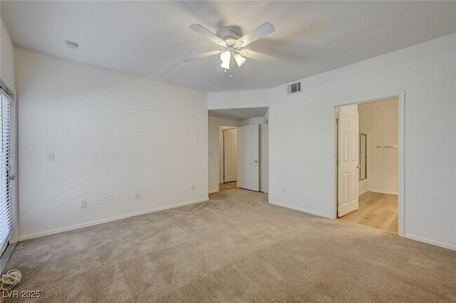 Building Photo - 6160 Rumrill St
