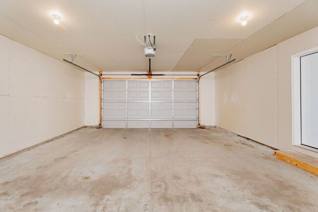 Building Photo - 3602 33rd St S