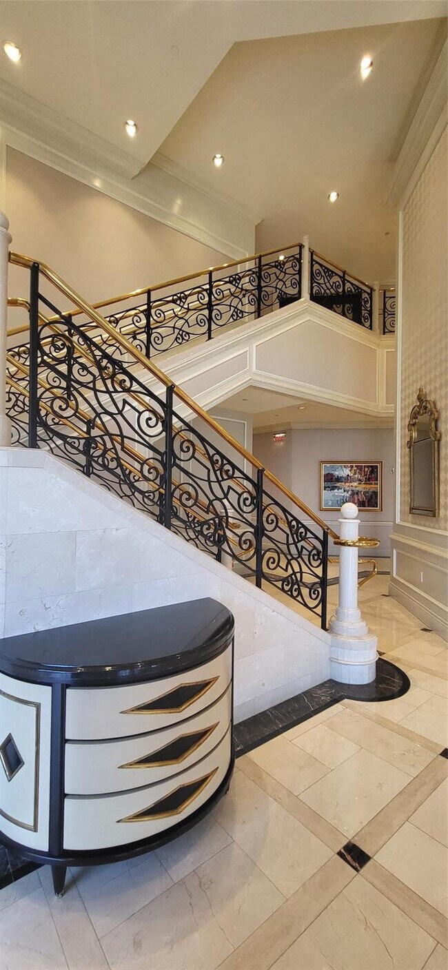 Building Photo - 2600 Island Blvd