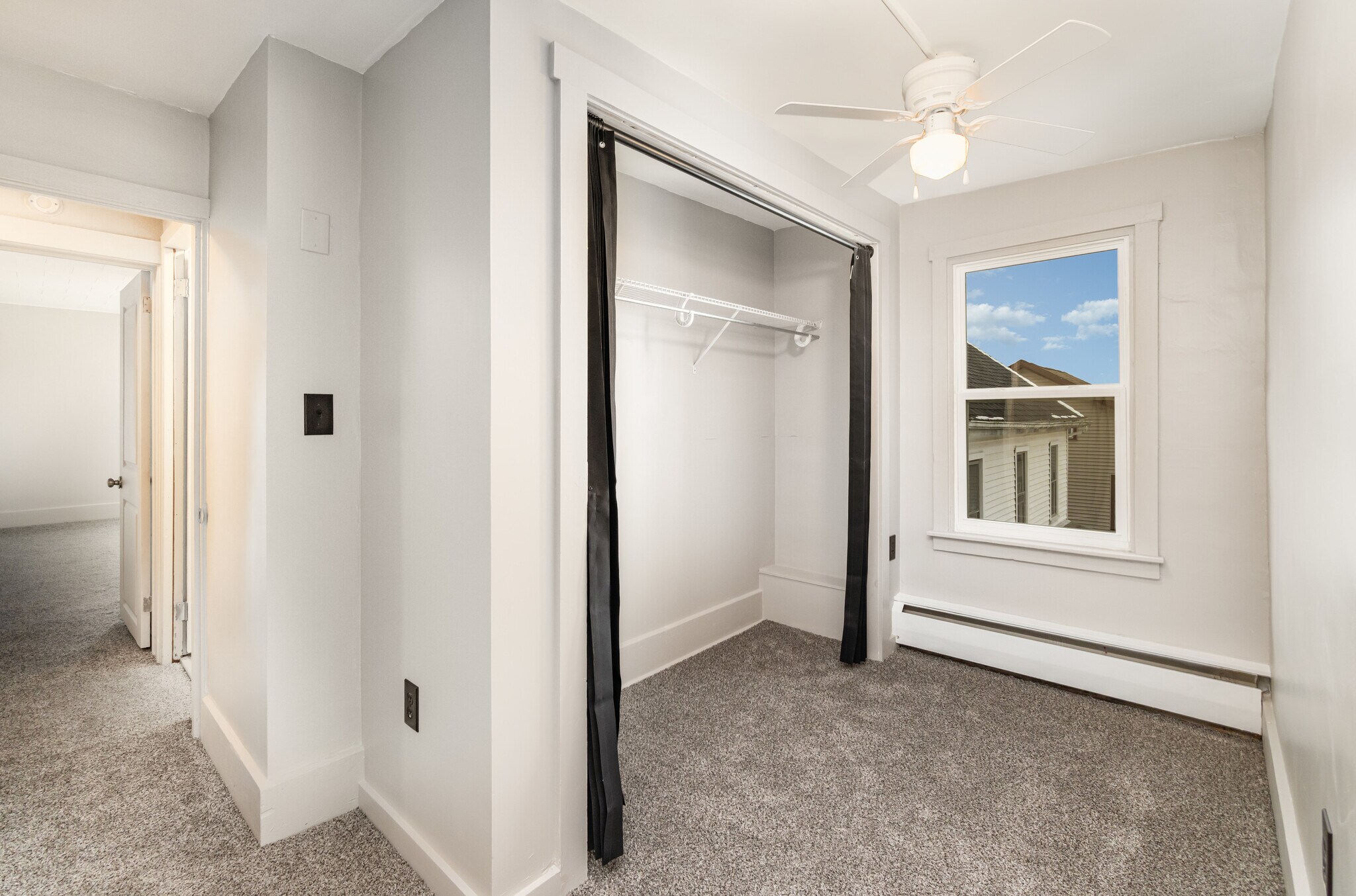 Building Photo - 324 Armstrong St