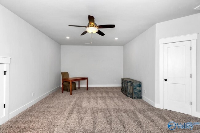 Building Photo - 308 Hay Rake Dr