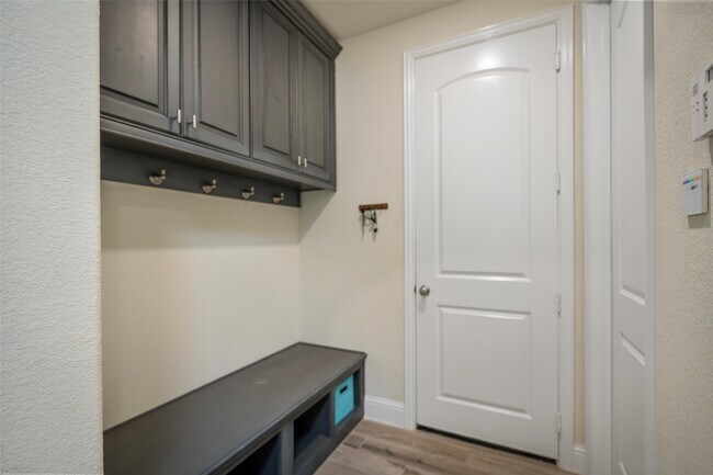 Building Photo - 1406 Graystone Hills Dr